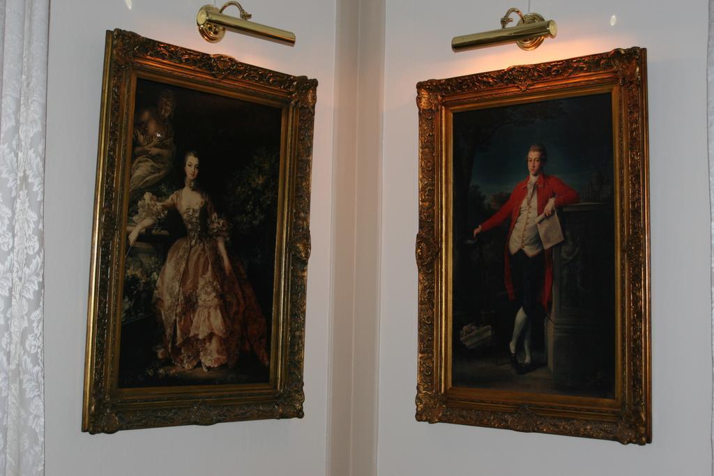 Stadshotellet Soelvesborg エクステリア 写真